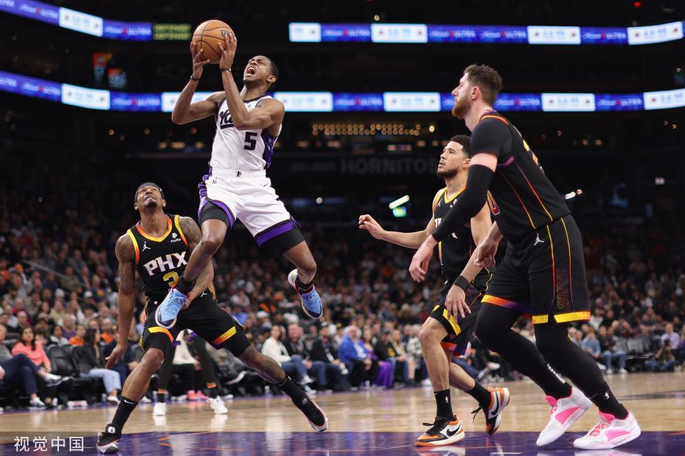 兹维列夫和 兹维列夫和