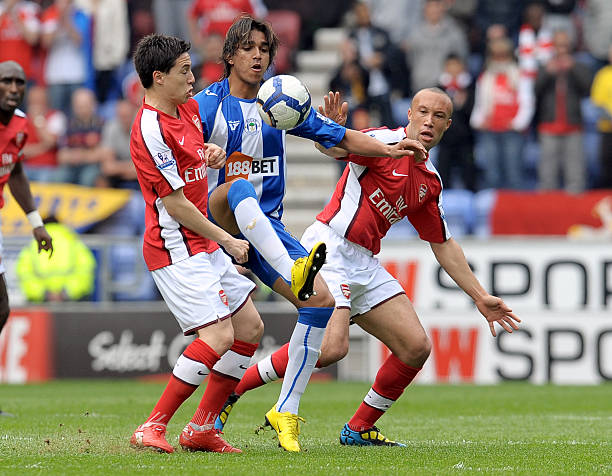 显得有些危 显得有些危